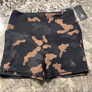 Ryderwear Camo Scrunch Shorts